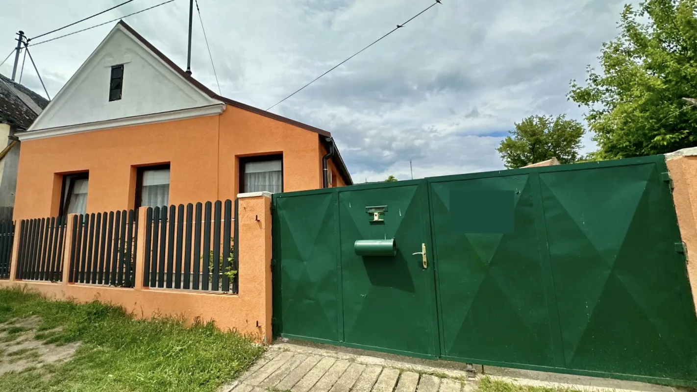 Ein Haus mit Geschichte, ein Grundstück mit Zukunft - Bild 1