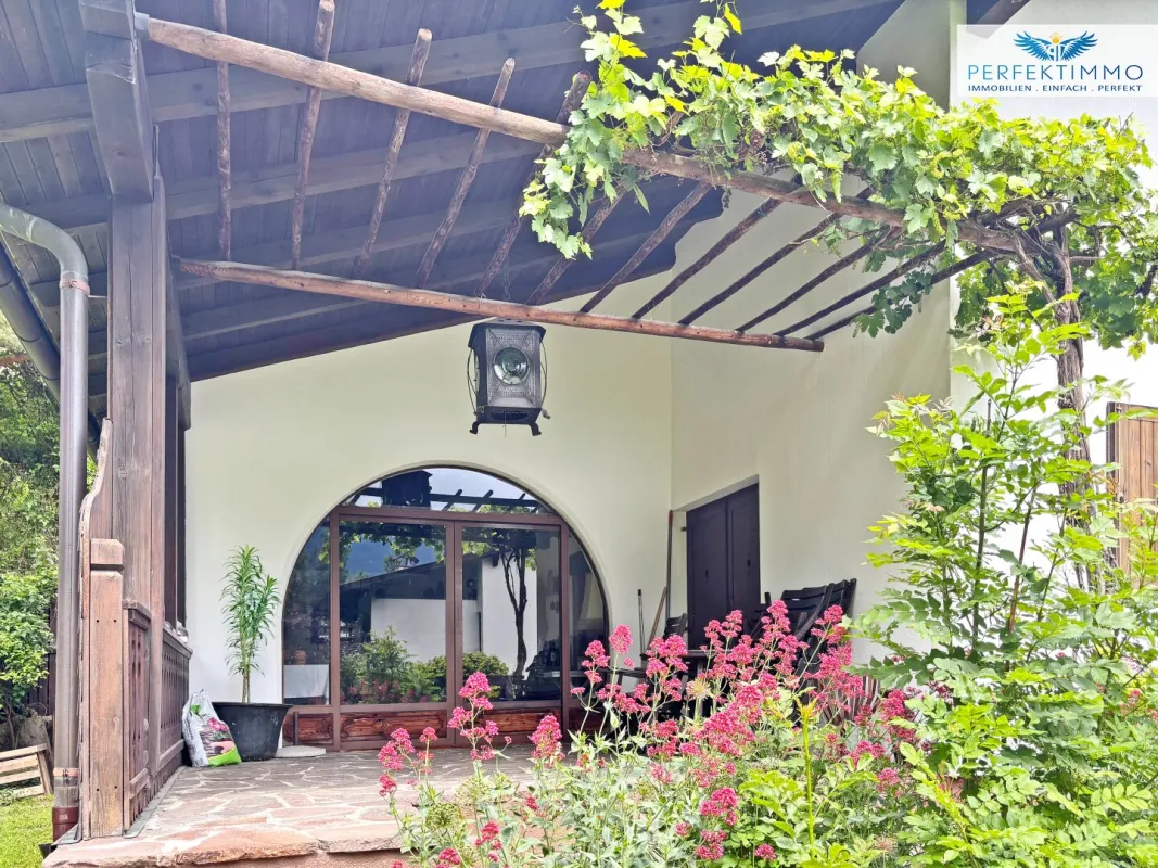 Charmantes Einfamilienhaus in Bestlage - Bild 1