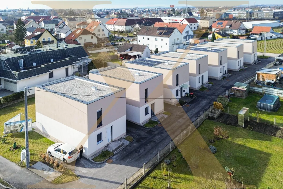 Anleger aufgepasst! Provisionsfreies Niedrigenergie Reihenhaus in Traun zu verkaufen! (H4) - Bild 1