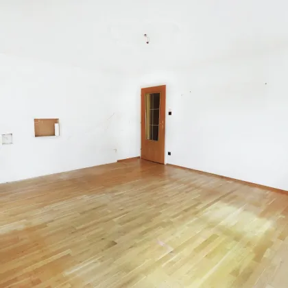 Sanierungsbedürftiges Einfamilienhaus mit großem Garten und einmaligem Blick auf den Untersberg in Hallein-Taxach - Bild 3