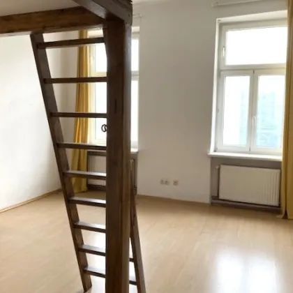 Großzügige, freundliche 3-Zimmerwohnung in charmantem Altbau, Küche, Zimmer zentral begehbar, Nähe Linien 2 + 31 + 33 und U6-Dresdnerstraße1 - Bild 3