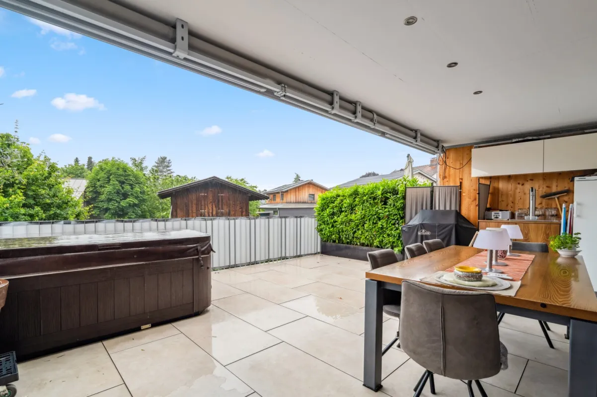 Modernes Wohnen in Wolfurt – 3-Zimmer Wohnung mit Terrasse und Tiefgaragenplatz - Bild 1