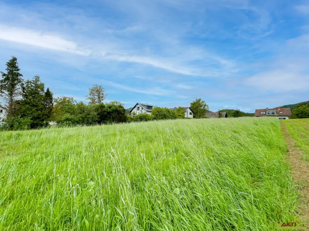 Wohnen im Grünen mit Stadtnähe. - Baugrundstücke in Weinitzen, nur 5 Min. nach Graz. - Bild 1