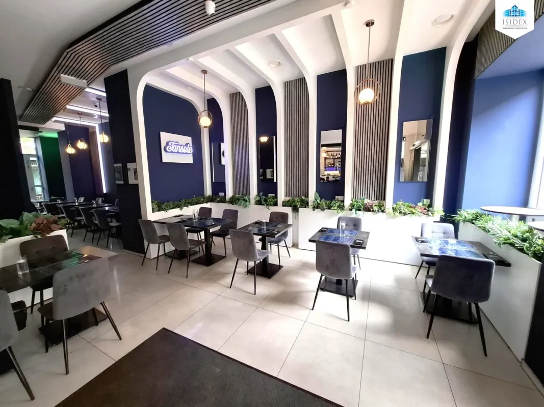 Charmantes Restaurant mit Wintergarten im Herzen Wiens – Ihr neuer Standort wartet - Ergreifen Sie die Gelegenheit beim Schopf !! - Bild 1