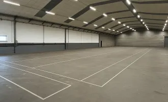 Großzügige Lagerhalle (1.400 m²) mit 1.400 m² Freifläche in Langenzersdorf – Ideal für Logistik, Handwerk & Gewerbe!