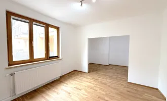 Canalettogasse | Frisch renovierte Garçonnière mit separater Küche und Abstellraum