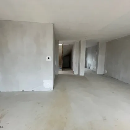 Neue Doppelhaushälfte mit Carport nur noch 2 verfügbar!! - Bild 2