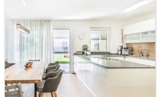 Erstbezug, provisionsfrei: gemütliche EG-Wohnung mit 3 SZ mit Eigengarten: Top 1 herrliches Familienwohnen! (BT II)