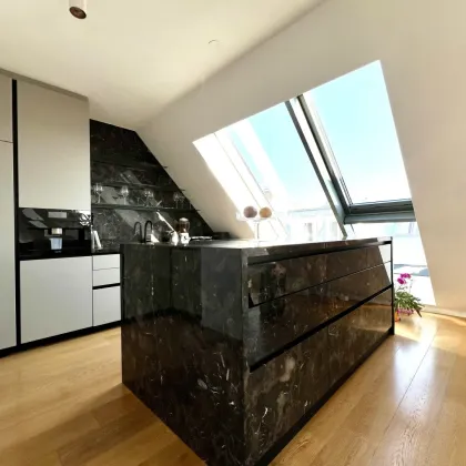 Penthouse der Superlative – Luxus, Design & spektakuläre Dachterrasse mit Sauna - Bild 3