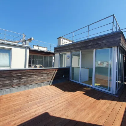 Attraktive 2 Zimmer Dg-Wohnung mit Terrasse und wunderbarem Ausblick - Mariahilfer Straße - Bild 2