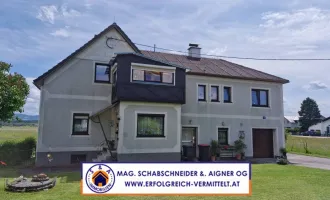Gepflegtes Ein oder Zweifamilienhaus mit großem Garten am östlichen Ortsrand von Amstetten