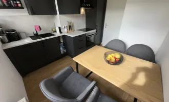 Sanierte 57m² Wohnung mit Küche und Balkon!
