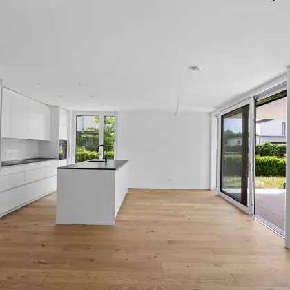 Exklusive 4-Zimmer Familienwohnung mit Garten und Terrasse in Hard - Bild 2