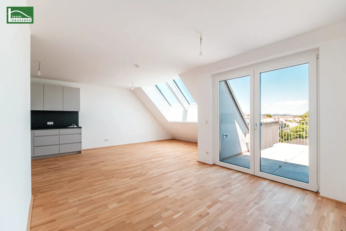 Erstbezug mit Weitblick-Terrasse in Hofruhelage nahe Kagraner Platz! Küche und hochwertige Ausstattung inklusive! - Bild 1