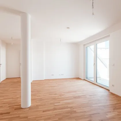 Erstbezug mit Terrasse und hochwertiger Küche nahe Kagraner Platz! Top Ausstattung und Klima-Vorbereitung! - Bild 3