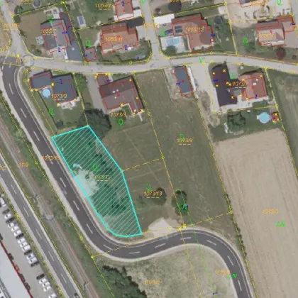 Baugrundstück in Ohlsdorf – Zentrale Lage nahe Pinsdorf und Gmunden– Teilung des Grundstücks möglich - Bild 2