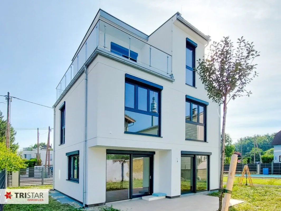 Moderne Eleganz: Erstbezugs-Einfamilienhaus mit Garten in 1220 Wien! - Bild 1