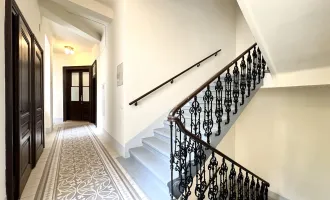 Charmante 1-Zimmer-Wohnung im klassischen Altbauparterre