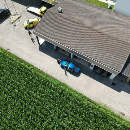 Top Gewerbestandort mit ausgezeichneter Verkehrsanbindung S7 | Ehemaliges Autohaus - Bild 3