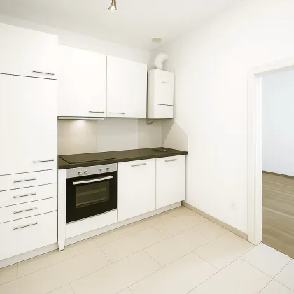 GRÜNOASE mit Hofbalkon - 1 Zimmer - ca. 31m² NFL - Lift - Hofruhelage - Bild 3