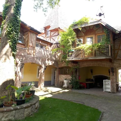 Super Schöne 3 Zimmer Wohnung mit Balkon in historischem Ensemble - Wohnen wie im Urlaub - Bild 3