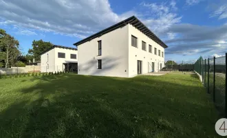 Erstbezug - Modernes Reihenendhaus mit Luftwärmepumpe und Fußbodenheizung !