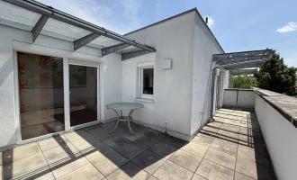 2-Zimmer Penthaus-Wohnung im Grünen (zentral gelegen Nähe ORF-Park)