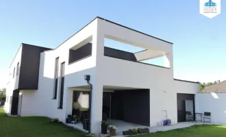 Moderne Villa der Extraklasse