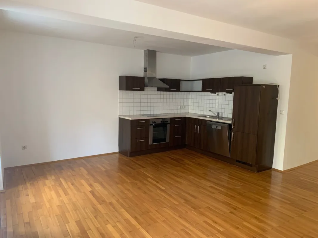heimelige 2-Zimmer Wohnung mit möblierter Küche in Schärding - Bild 1