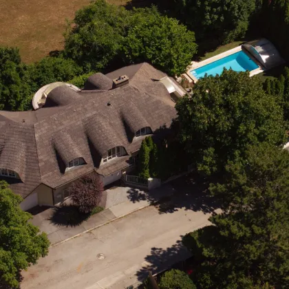 Einmalige Villa in Bestlage am Mitterberg, 337 m², Pool, Sauna, sichtgeschützter Garten. Ihr Rückzugsort für Generationen. - Bild 2