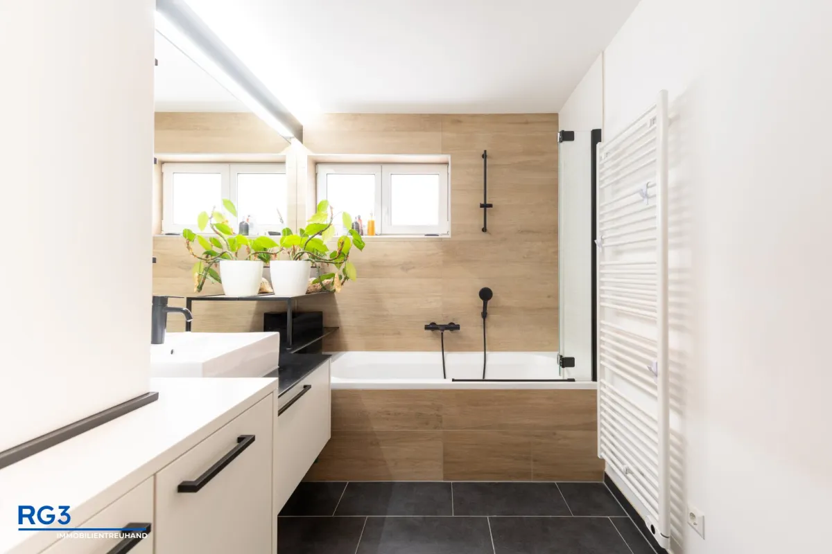 Top Gartenwohnung mit Terrasse & 2 Tiefgaragenplätzen – Wohnen im Grünen, nahe Wien - Bild 1