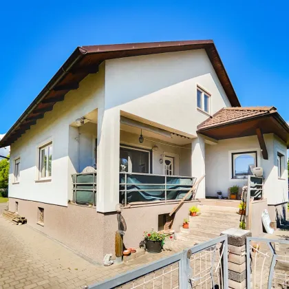 Familienfreundliches Haus mit großem Garten, Ausbaupotenzial, Wintergarten, Kamin und viel Platz zur Entfaltung. - Bild 2