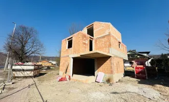 IHR NEUES EIGENHEIM! Doppelhaushälften sowie ein Einfamilienhaus in Pottenstein! 5 Zimmer + zahlreiche Aussenflächen! UNSCHLAGBARE PREISE!