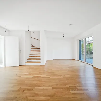 Fertiggestellt & bezugsbereit | 5-Zimmer Neubau-Reihenhaus mit ca. 50m² Eigengarten | Hofruhelage | Luftwärmepumpe - Bild 3