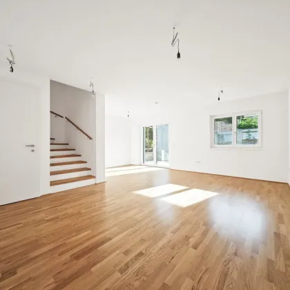 Fertiggestellt & bezugsbereit | 5-Zimmer Neubau-Reihenhaus mit ca. 50m² Eigengarten | Hofruhelage | Luftwärmepumpe - Bild 2