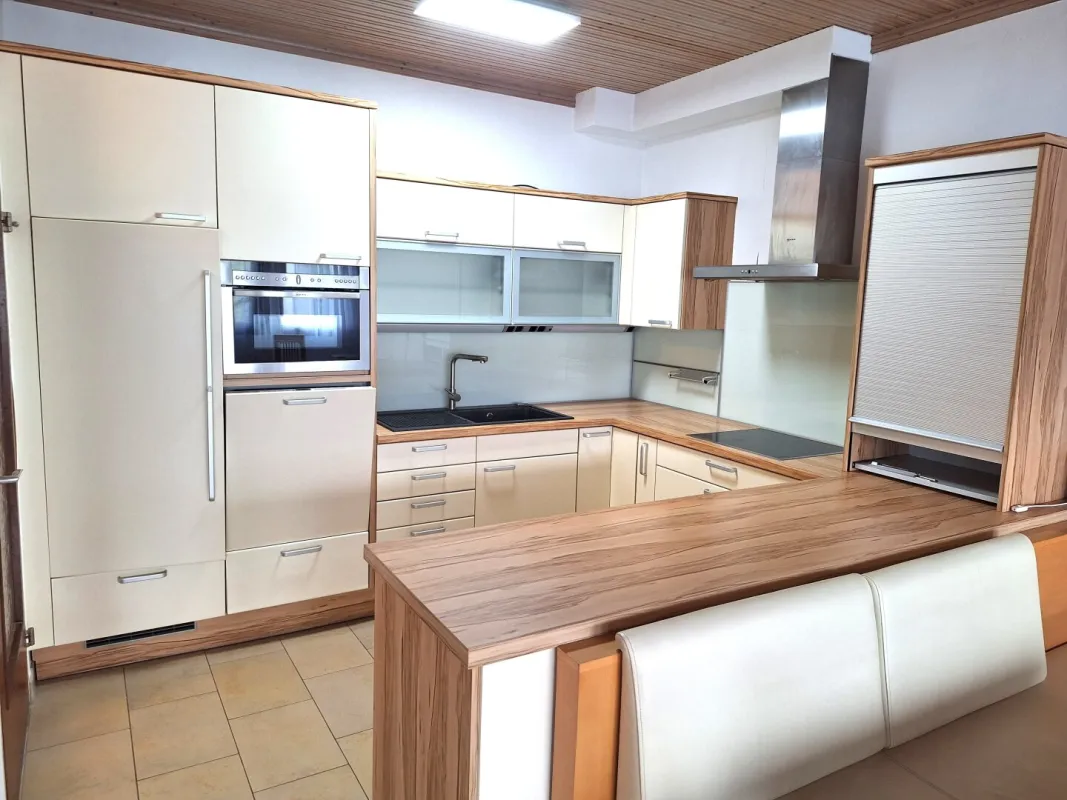Ansprechende Mietwohnung mit 20m² Balkon! - Bild 1