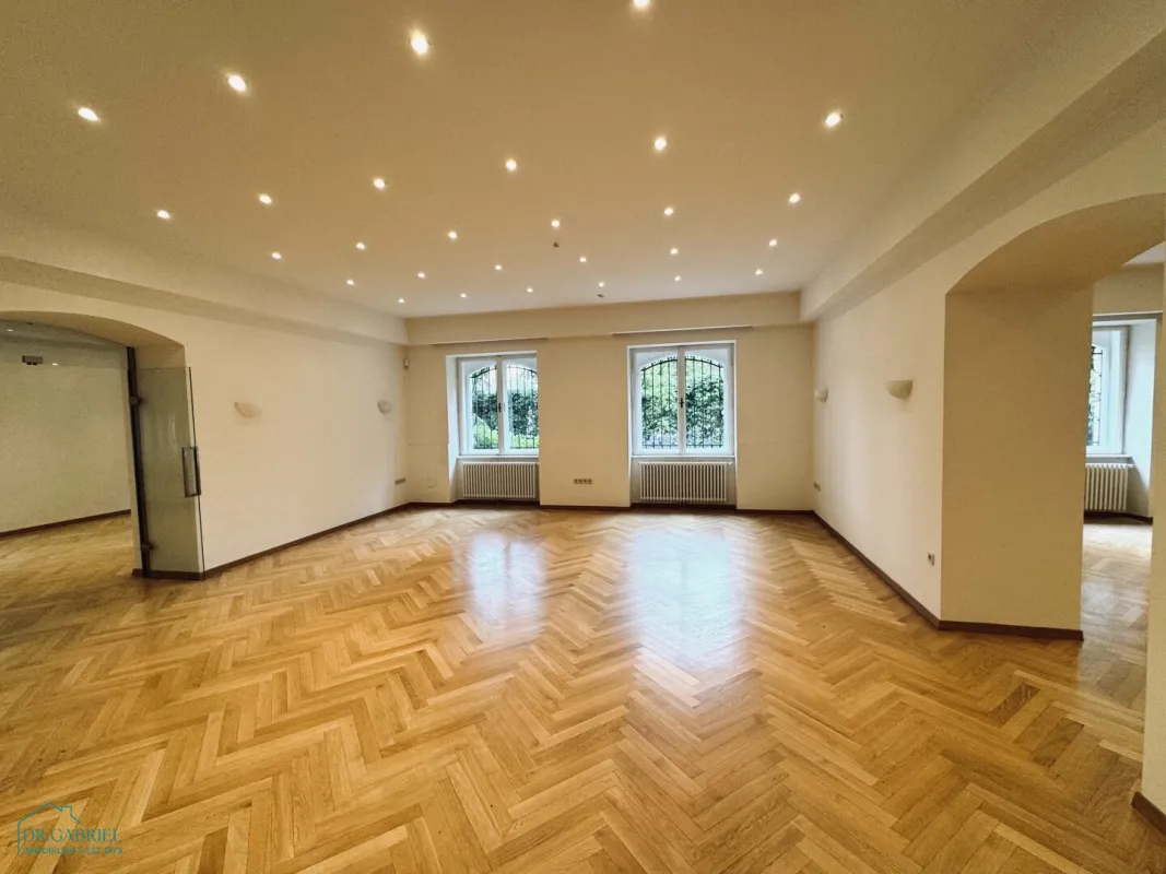 SCHÖNES BÜRO MIT GARTENNUTZUNG IM HIETZINGER COTTAGE - Bild 1