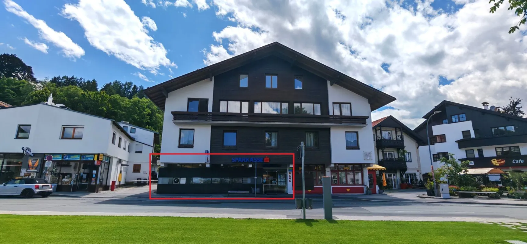 Ab sofort: zu Mieten: Großzügiges Geschäftslokal im Herzen von Igls - Bild 1