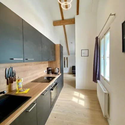 Wunderschöne 2-Zimmerwohnung in kernsaniertem Stadthaus - top Anlage! - Bild 3