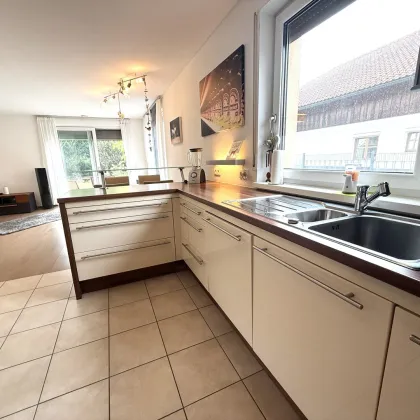 TRES CHIC! Eckreihenhaus in St. Georgen bei Salzburg - Bild 3