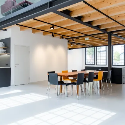 Exklusives Loft in Salzburg – Wohnen mit Charakter - Bild 2