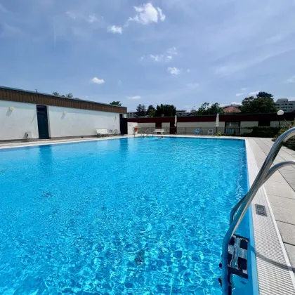 1210 Wien: ECKREIHENHAUS wunderbar gelegen mit großem Garten und Swimmingpool in der Wohnanlage - Bild 3