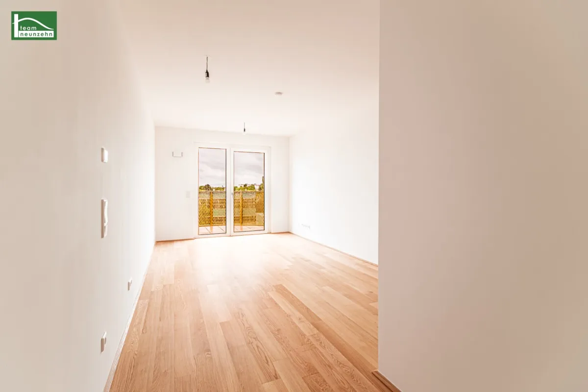 Alles was man sich wünscht – kostengünstige Heizung/“Kühlung“ über Erdwärme, PV-Anlage, weitläufige Grünflächen - Bild 1