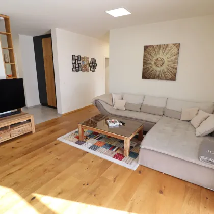 Traumhafter Bungalow mit überhohen Räumen - Bild 2