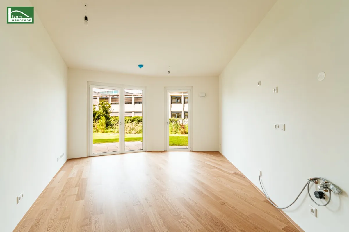 Alles was man sich wünscht – kostengünstige Heizung/“Kühlung“ über Erdwärme, PV-Anlage, weitläufige Grünflächen - Bild 1