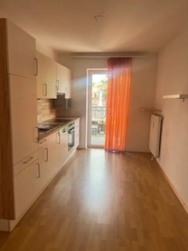 Schöne 2-Zimmer-Wohnung mit St. Peter – Jetzt mieten und wohlfühlen! - Bild 1