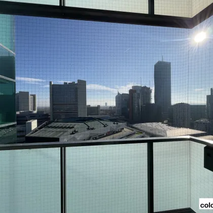 Attraktive Büroflächen im Saturn Tower mit Balkon - Bild 2