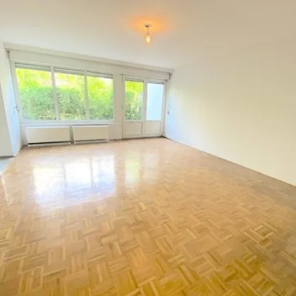 PROVISIONSFREI! HAUSEIGENER POOL! UNSANIERTE 2-ZIMMER WOHNUNG MIT TERRASSE AUF DER HOHEN WARTE! - Bild 3