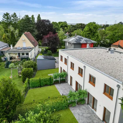 Offen. Hell. Grün. – 136 m² Wohnkomfort und grosszügiger 54 m² Wohn-/Essbereich - Bild 2