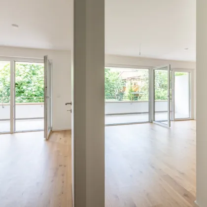 NEUBAUERSTBEZUG: MODERNE; RUHIGE  2 ZIMMERWOHNUNG MIT BEEINDRUCKENDEM BALKON + GARAGENPLATZ - Bild 2